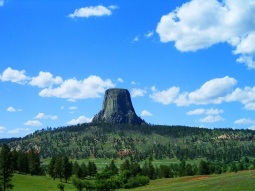 LV11-7785 scenics 1