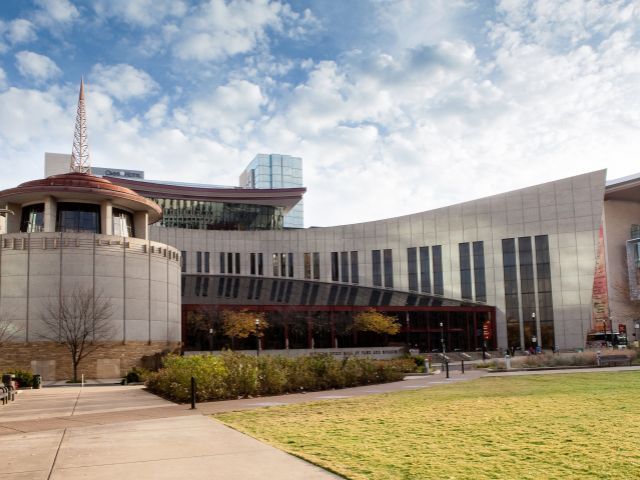 Nashville Country Music Hall of Fame and Museum And Audio Guide