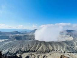 KM1-12539 scenics 3