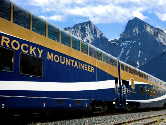 Free Airport Transfer | 6-Day Rocky Mountaineer Scenic Train Tour from Vancouver to Calgary | Visit Banff, Yoho, Jasper, Columbia Icefield & Five Iconic Lakes
