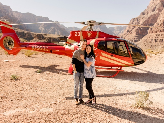 「King Of Canyon」EcoStar Helicopter Canyon Landing | Champagne & Light Picnic | Strip Flyover | Hotel Transfers