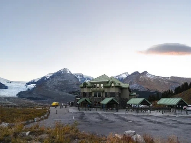 Small group tour with no more than 13 guests | Buy two trips get two free. 4-day immersive Rocky Mountains exploration tour staying at the exclusive limited-edition Glacier View Lodge with ice field views. Covering Banff, Lake Louise, Moraine Lake, Emerald Lake, Natural Bridge, Glacier Skywalk and Jasper Town, with round-trip airport transfers in Calgary included.