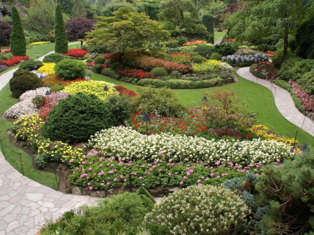 1-Day Victoria, Butchart Gardens Tour from Vancouver